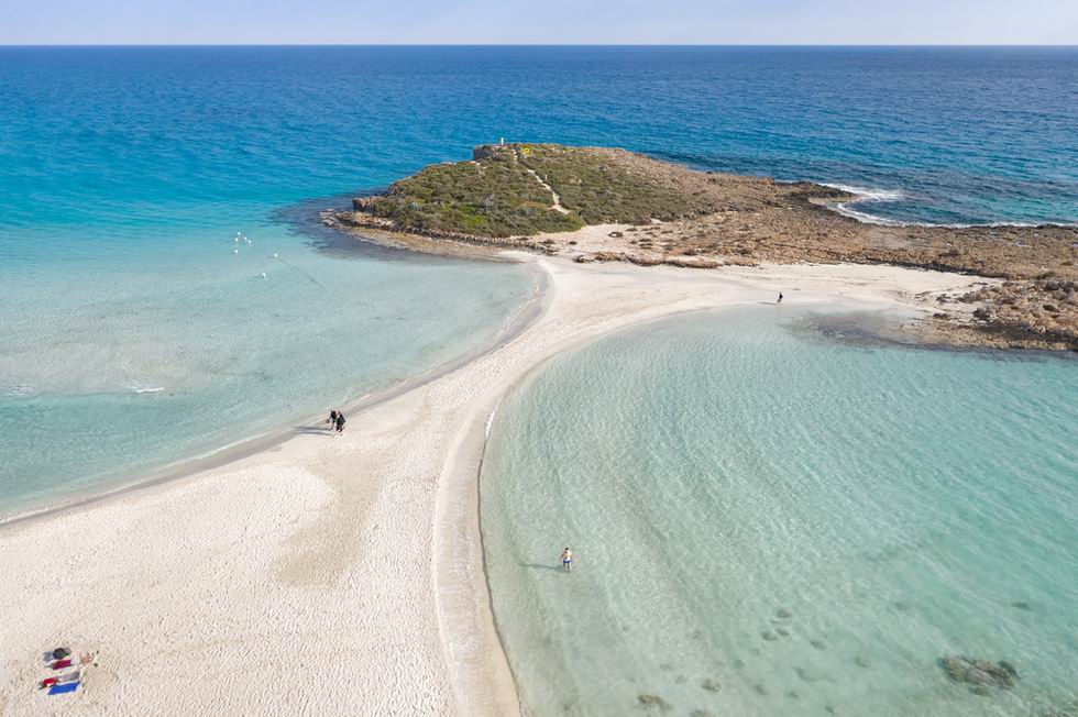 Ciprus legszebb strandjai - Nissi beach